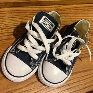 Toddler converse sneakers - low cut